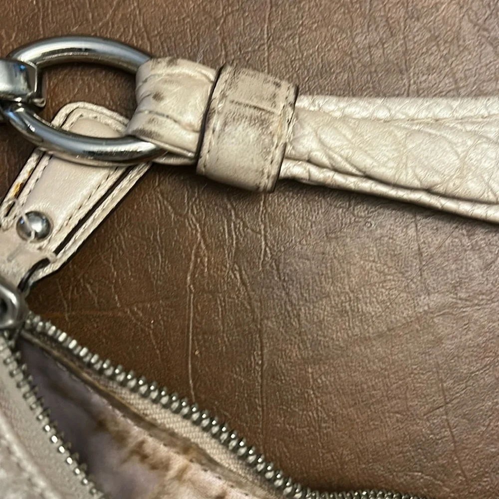 COACH Authentic KRISTEN LARGE HOBO Champagne/ Beige Leather 19303